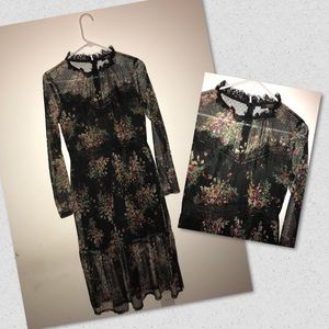 Forever 21 contemporary midi lace dress